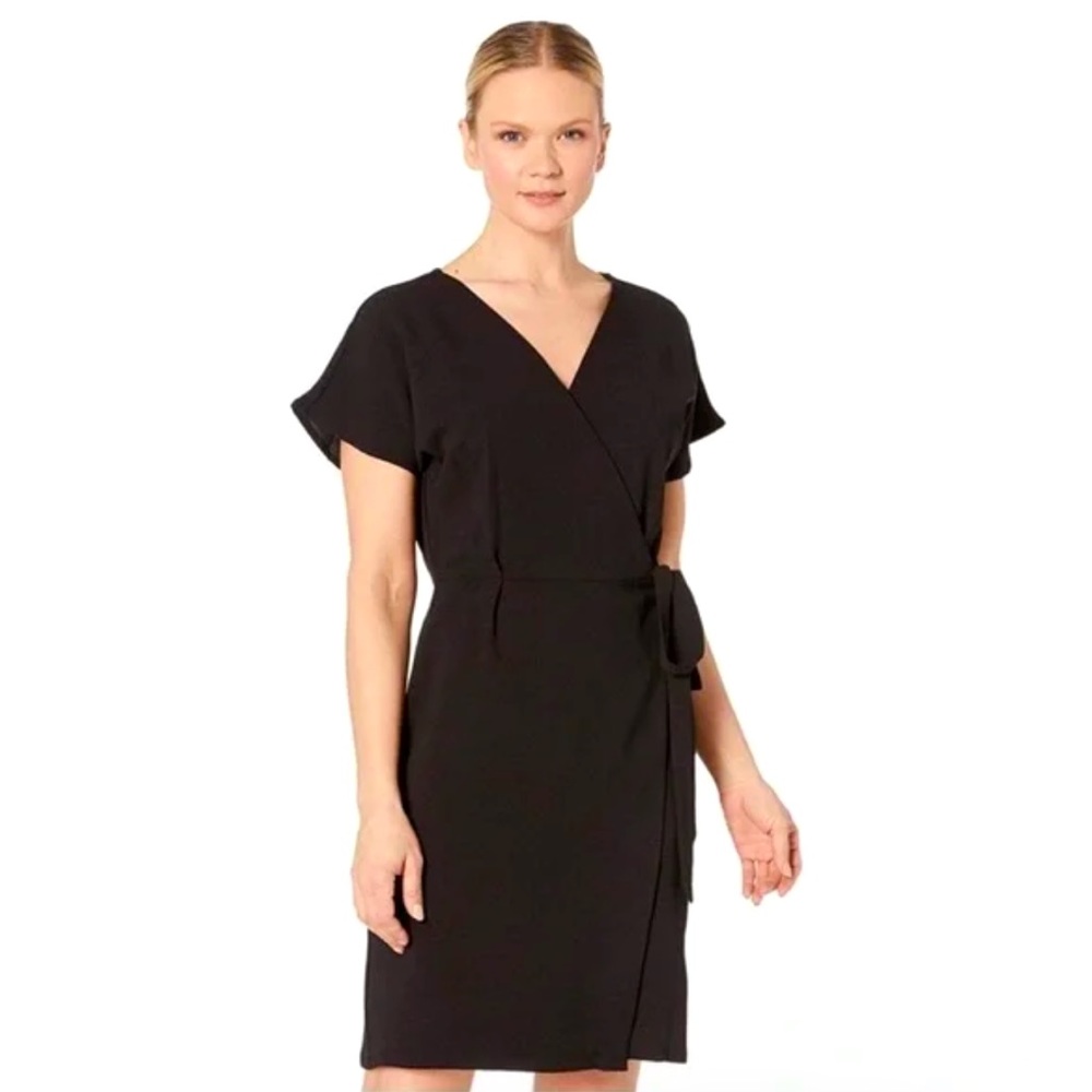 Blk wrap dress 👠👠